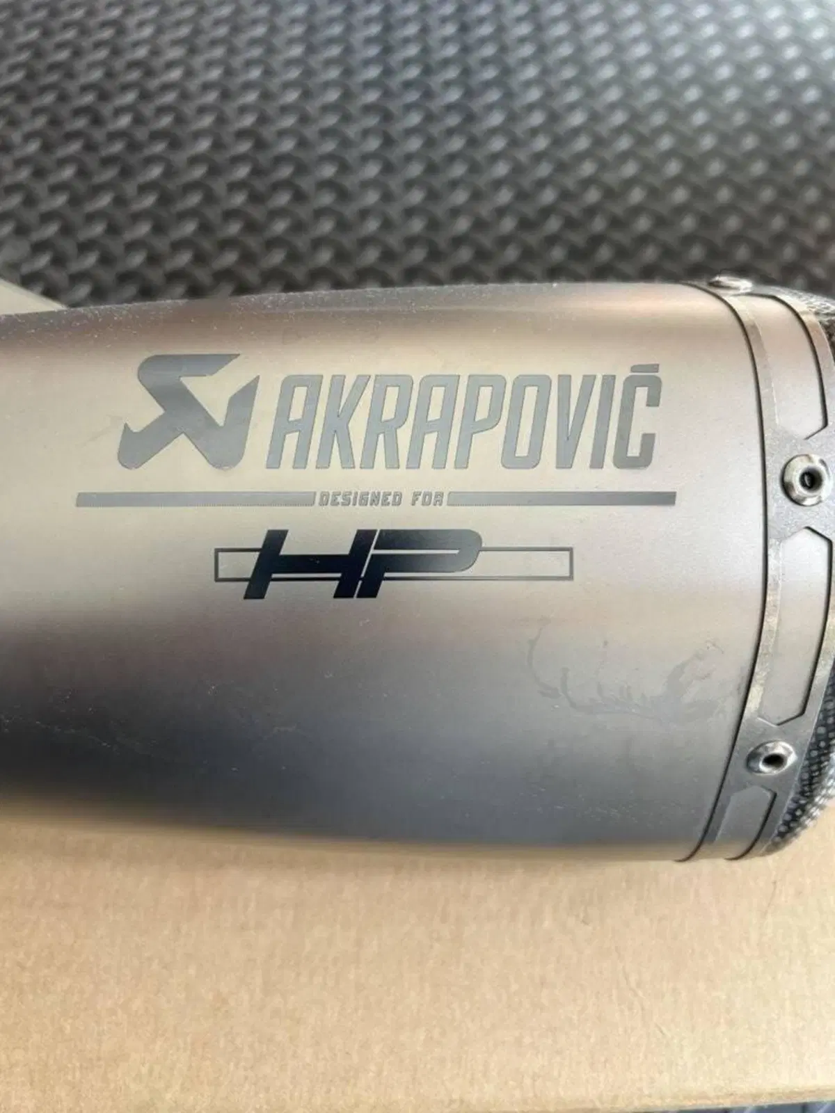 SCARICO BMW AKRAPOVICH HP per BMW NINET (4)