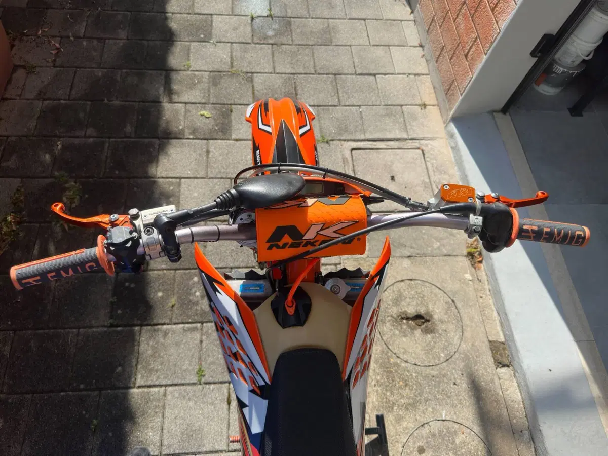 KTM 125 EXC (2011) (3)