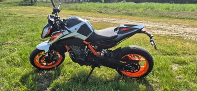 KTM 890 Duke R (2022 - 23) usata