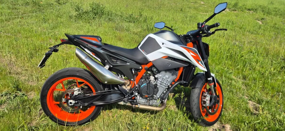 KTM 890 Duke R (2022 - 23) (2)