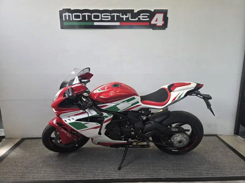 MV Agusta F3 800 RC (2022 - 25) (2)