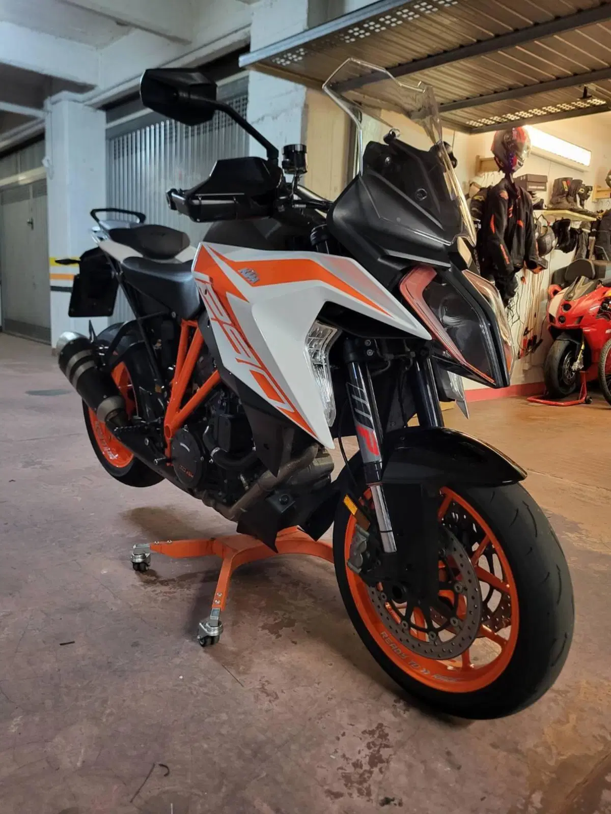 KTM 1290 Super Duke GT (2019 - 20) (10)