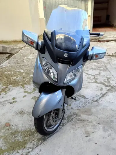 Suzuki Burgman AN 650 Executive ABS (2006 - 12) usata