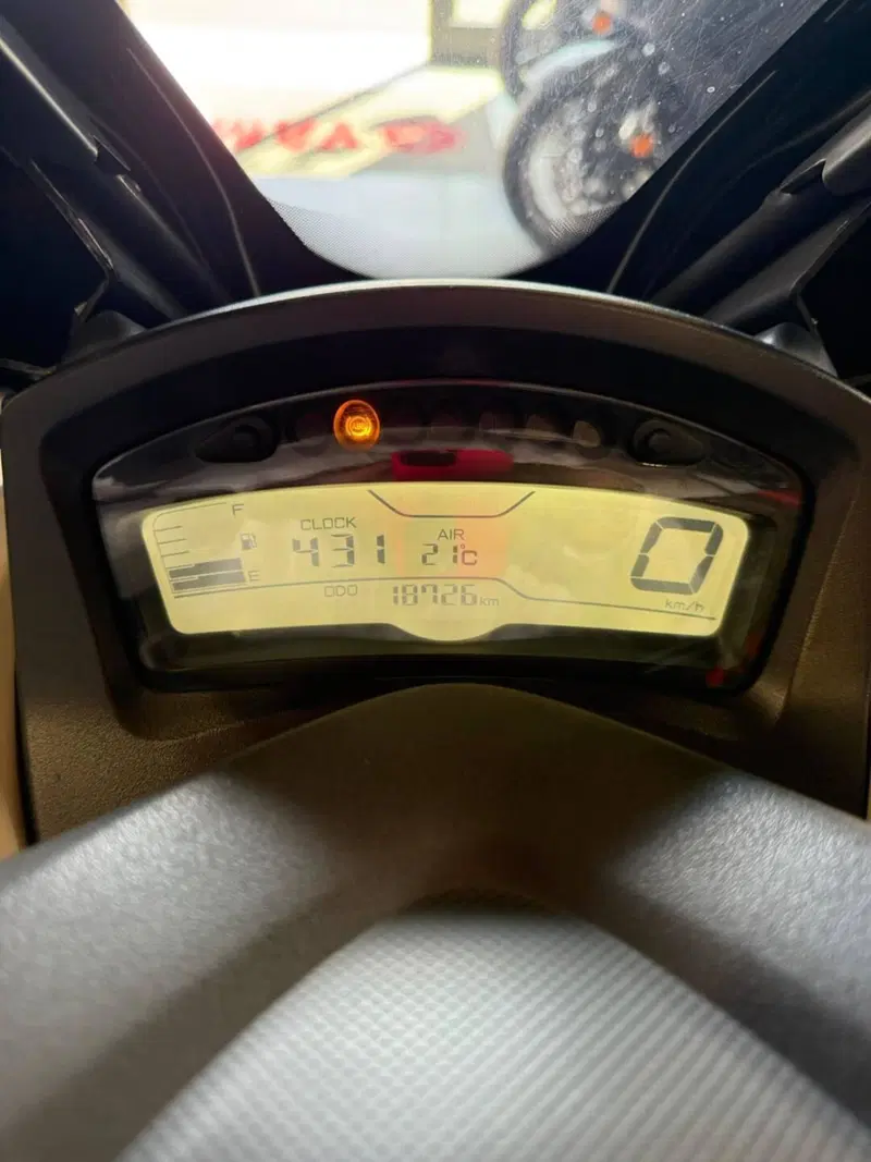 Yamaha Tricity 155 (2022 - 25) (2)