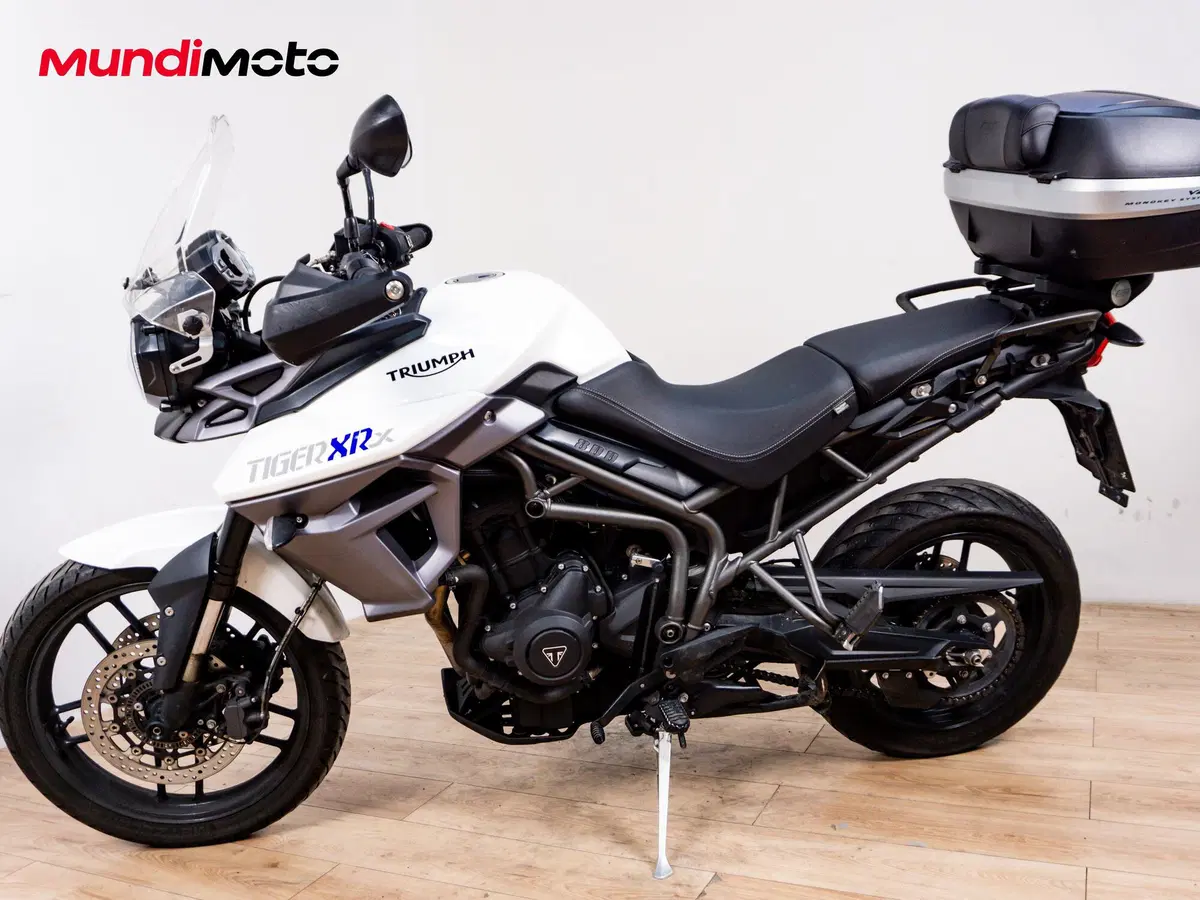 Triumph Tiger 800 XRx (2015 - 17) (6)