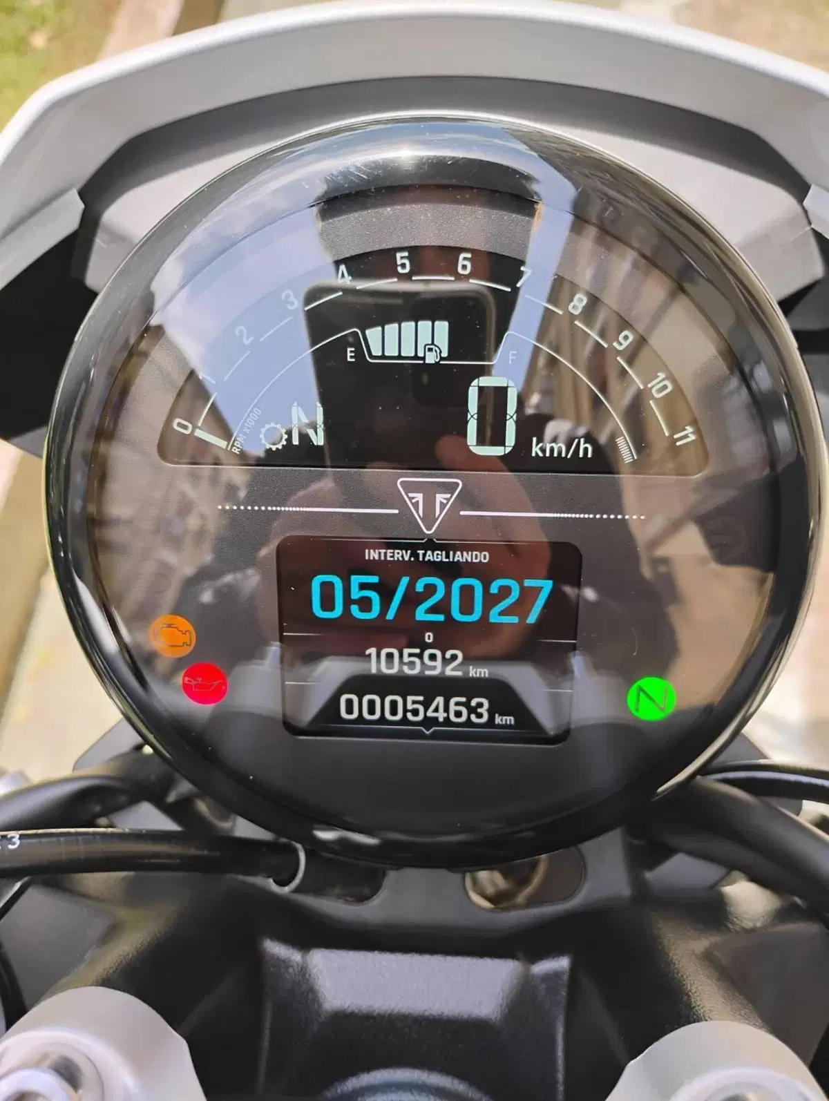 Triumph Trident 660 Triple Tribute Edition (2024) (5)