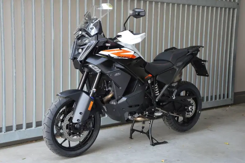 KTM 1390 Super Adventure S EVO (2026) (7)