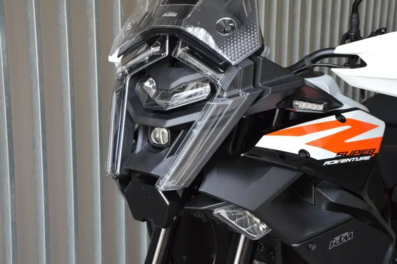 KTM 1390 Super Adventure S EVO (2026) (14)