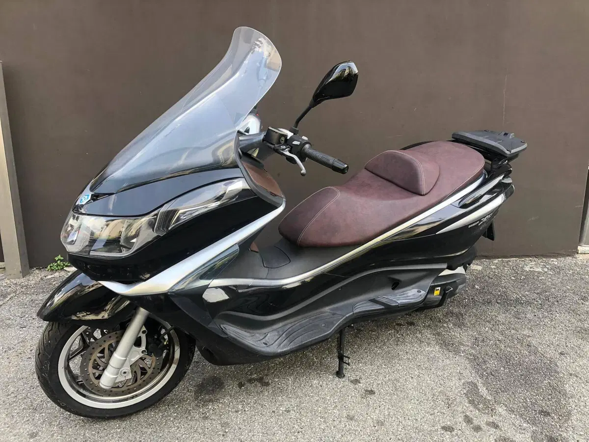 Piaggio X10 350 ie (2011 - 17) (4)
