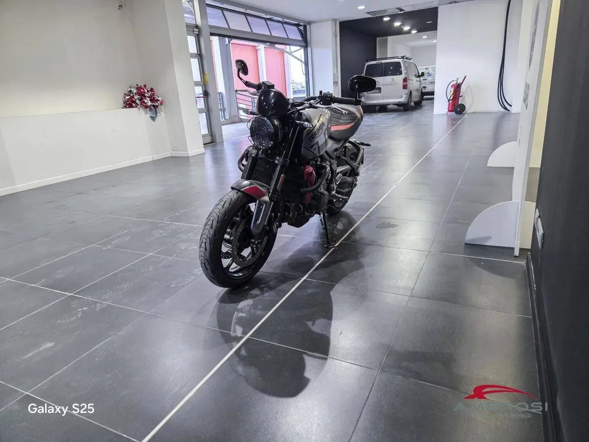 Triumph Trident 660 (2025)