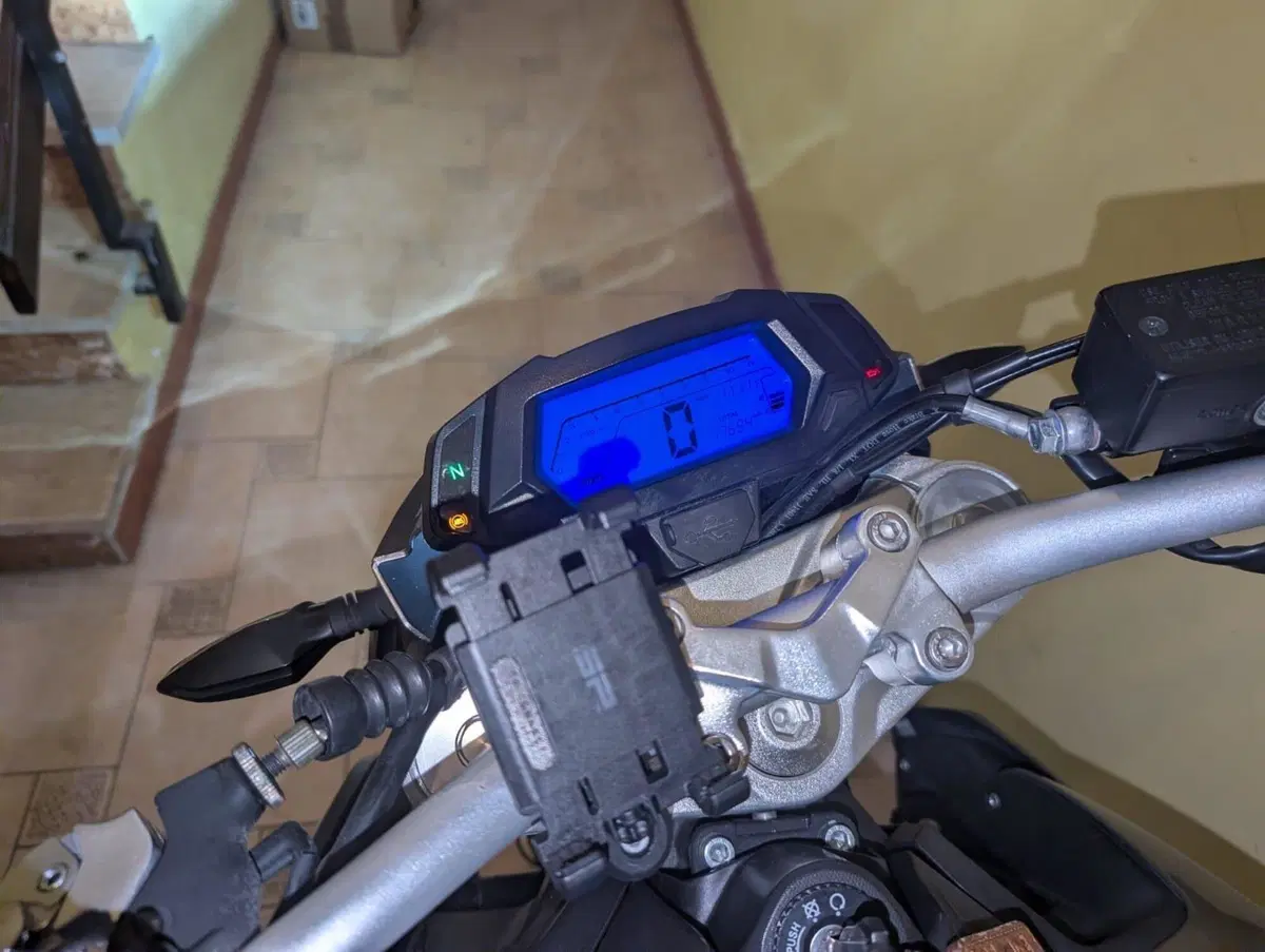 Voge Brivido 500R (2021 - 24) (3)