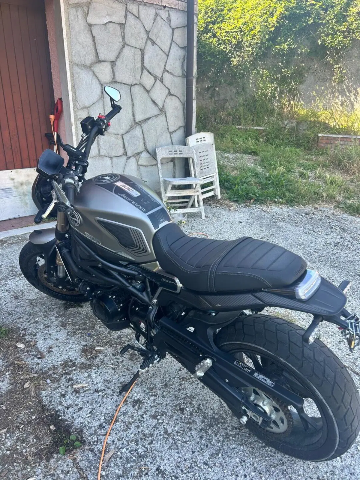 Benelli Leoncino 800 (2022 - 26) (3)