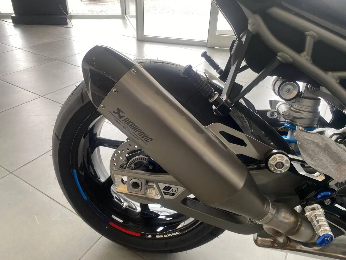 Bmw M 1000 R (2025 - 26) (10)