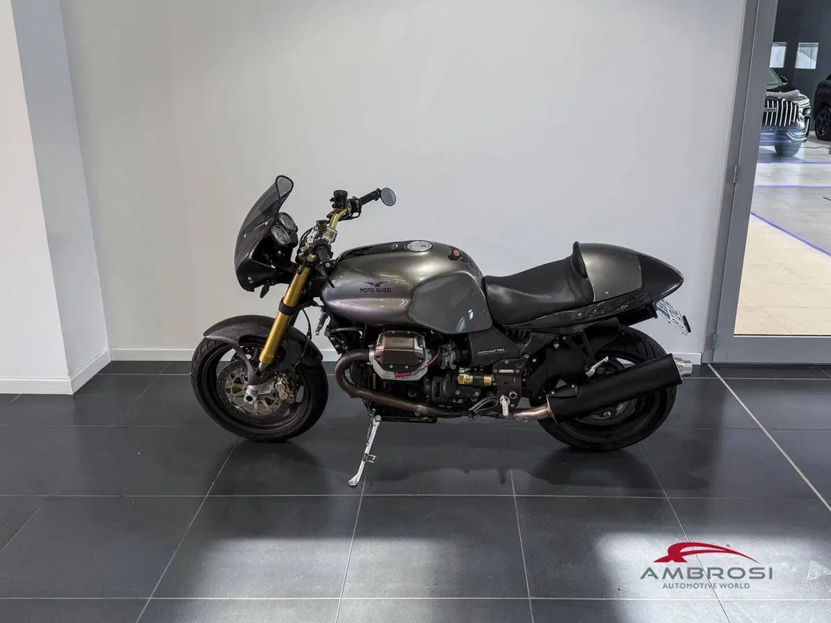 Moto Guzzi V11 Sport Naked (2002 - 05) (5)