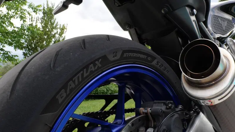 Yamaha MT-09 SP (2021 - 23) (6)
