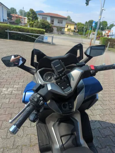 Honda Forza 350 Deluxe (2022 - 24) usata