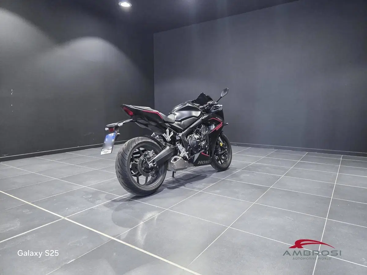 Honda CBR 650 R (2024 - 26) (10)