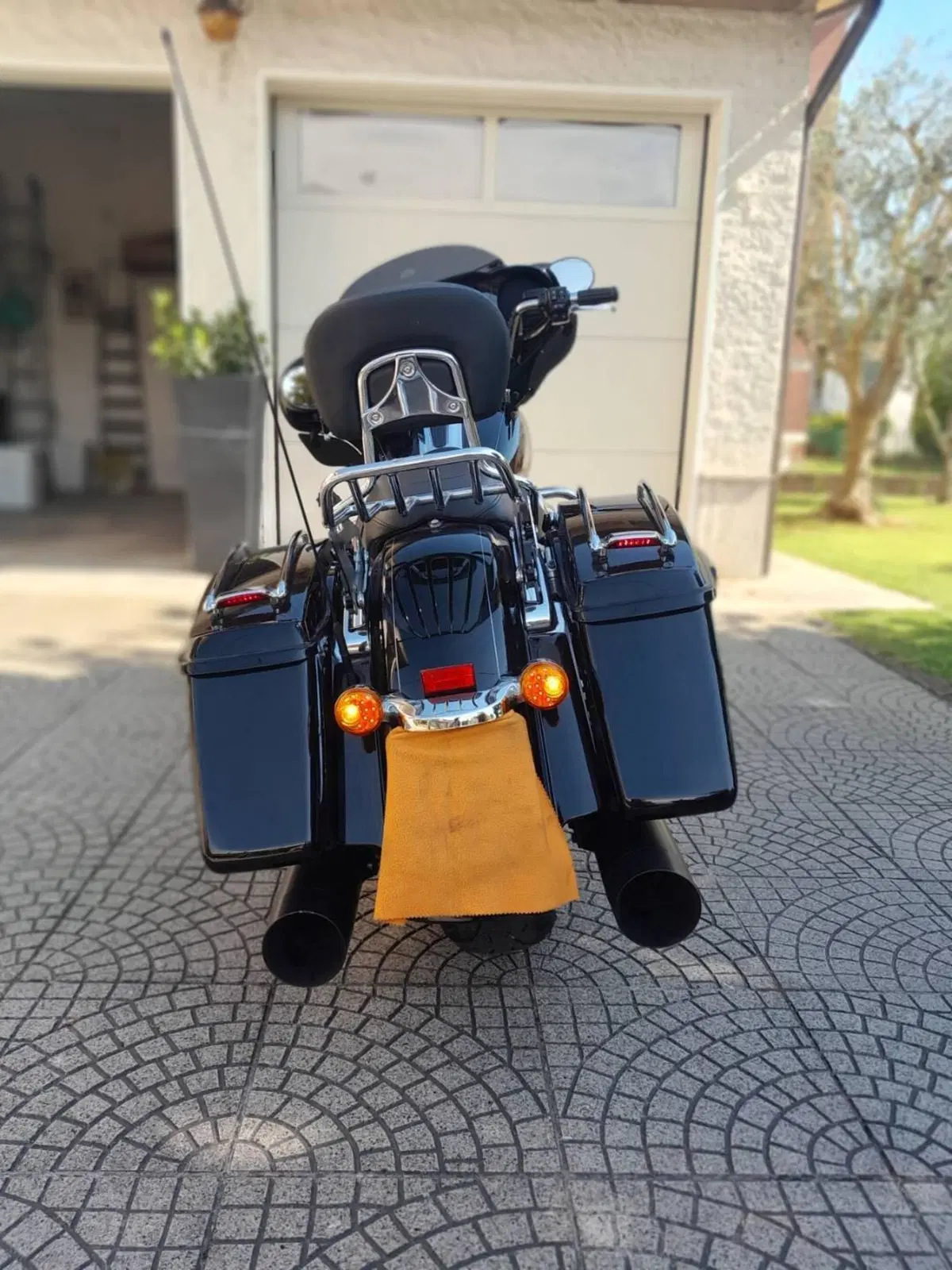 Harley-Davidson 1690 Street Glide Special (2014 - 16) - FLHX (3)