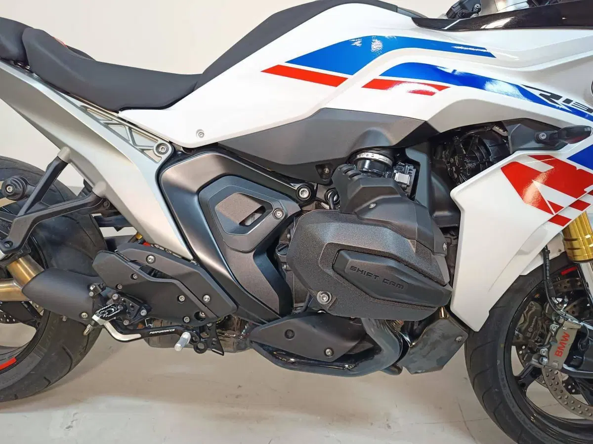 Bmw R 1300 RS (2026) (13)