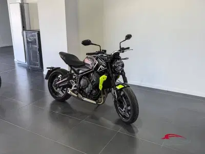 Triumph Trident 660 Triple Tribute Edition (2024) usata