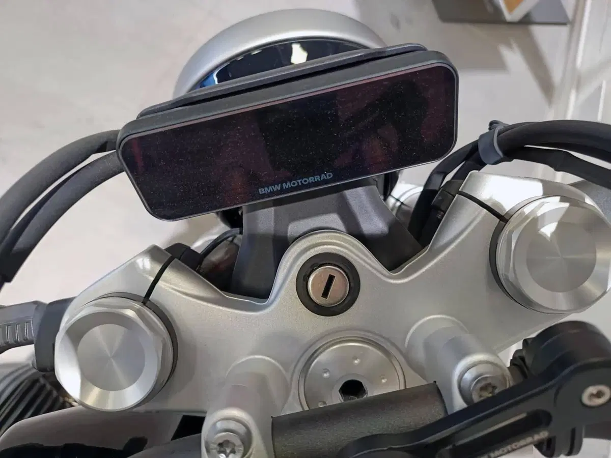 Bmw R 12 (2024 - 26) (15)