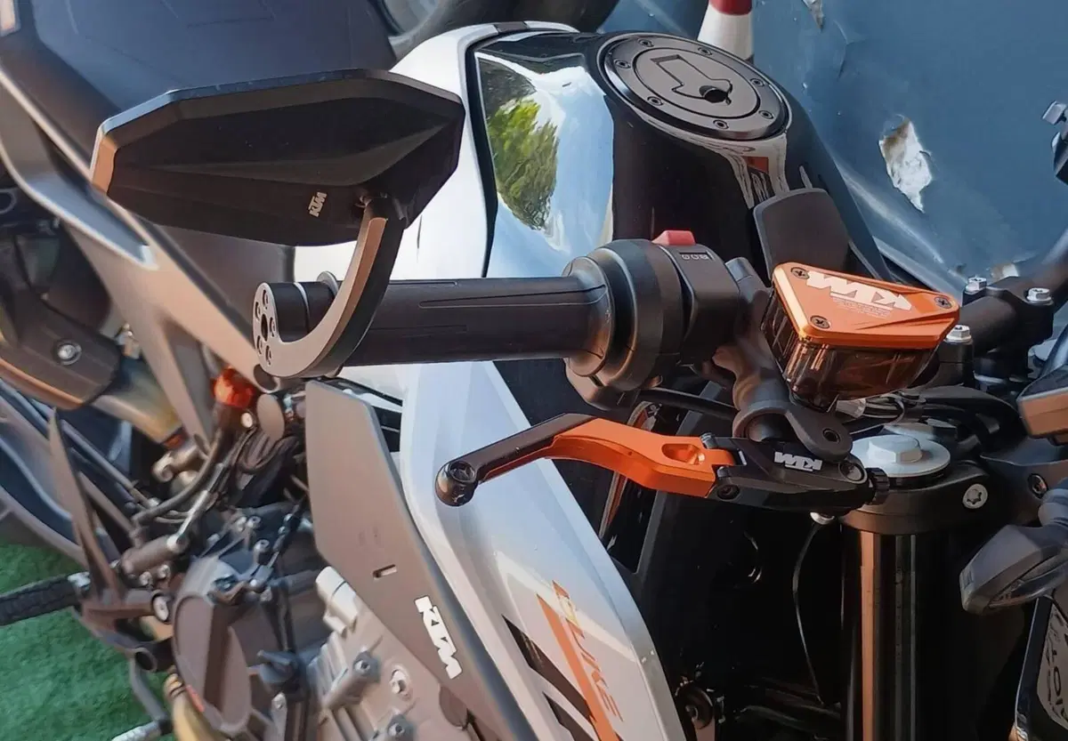 KTM 790 Duke L (2023 - 24) (6)
