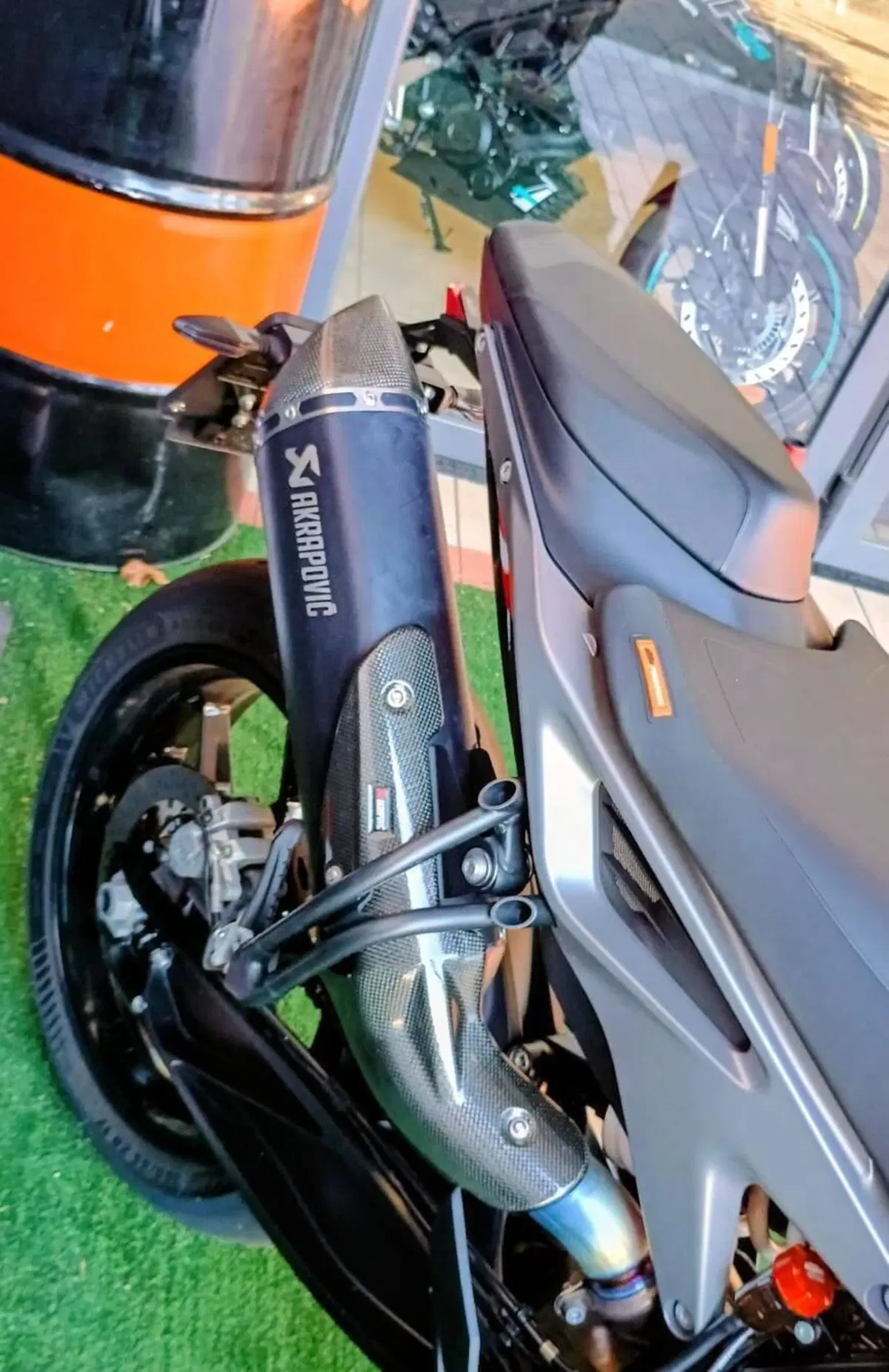 KTM 790 Duke L (2023 - 24) (8)