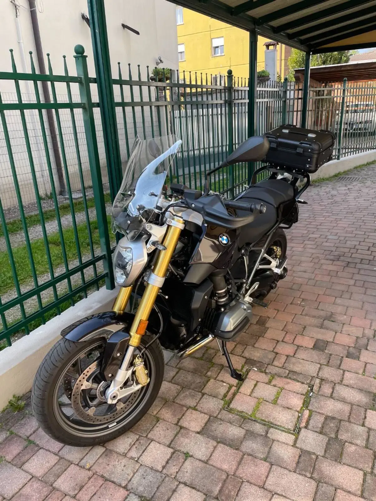 Bmw R 1200 R (2017 - 18)