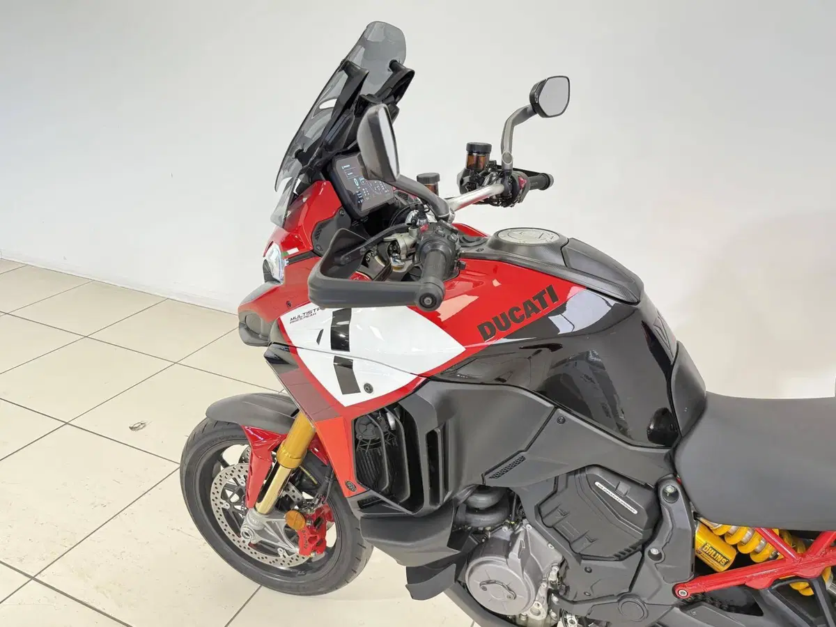 Ducati Multistrada V4 Pikes Peak (2021 - 24) (18)