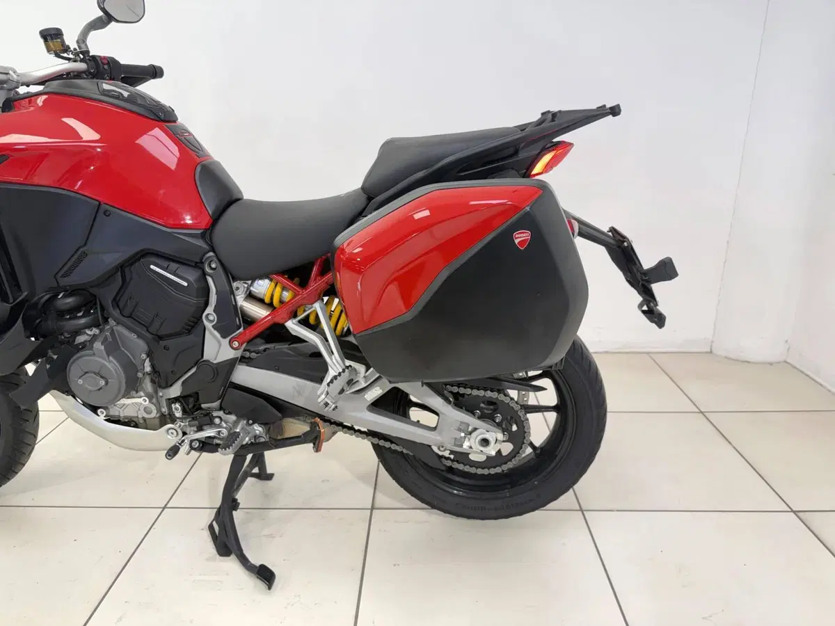 Ducati Multistrada V4 S (2021 - 24) (14)
