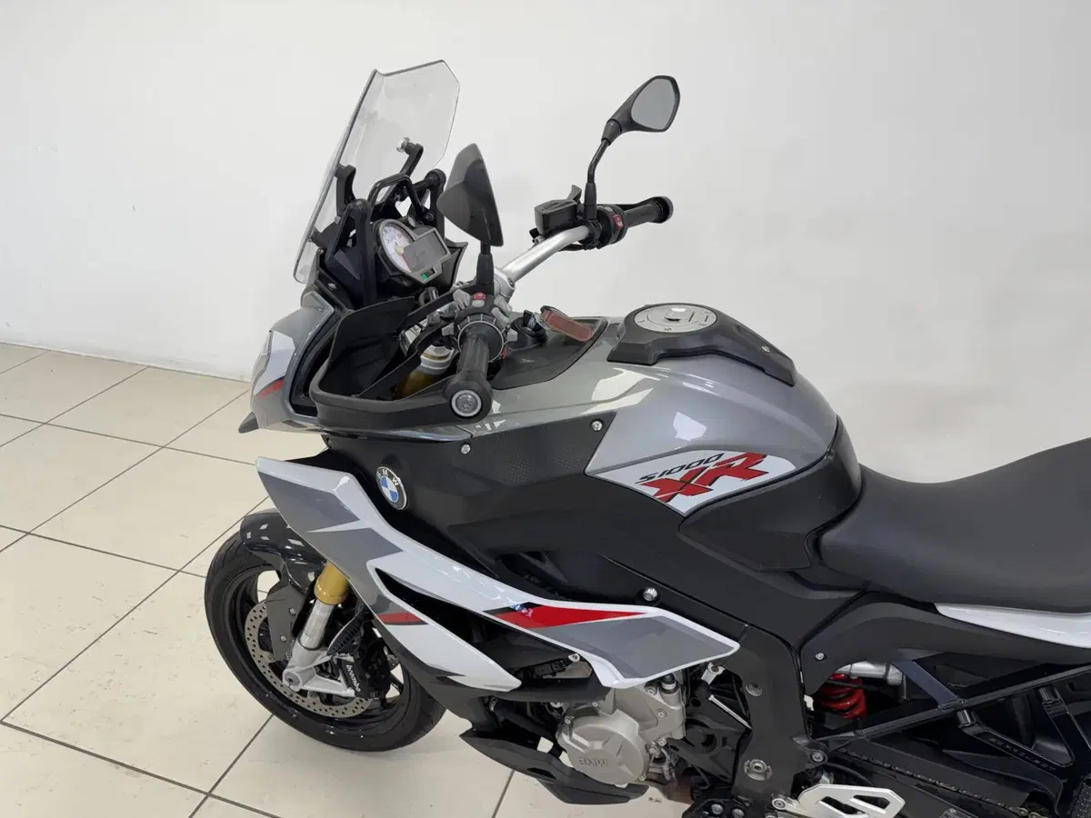 Bmw S 1000 XR (2015 - 16) (18)