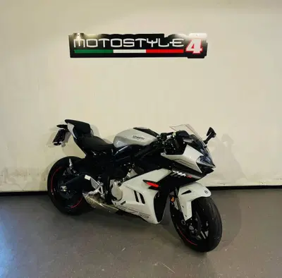 CFMOTO 675SR-R (2025 - 26) usata