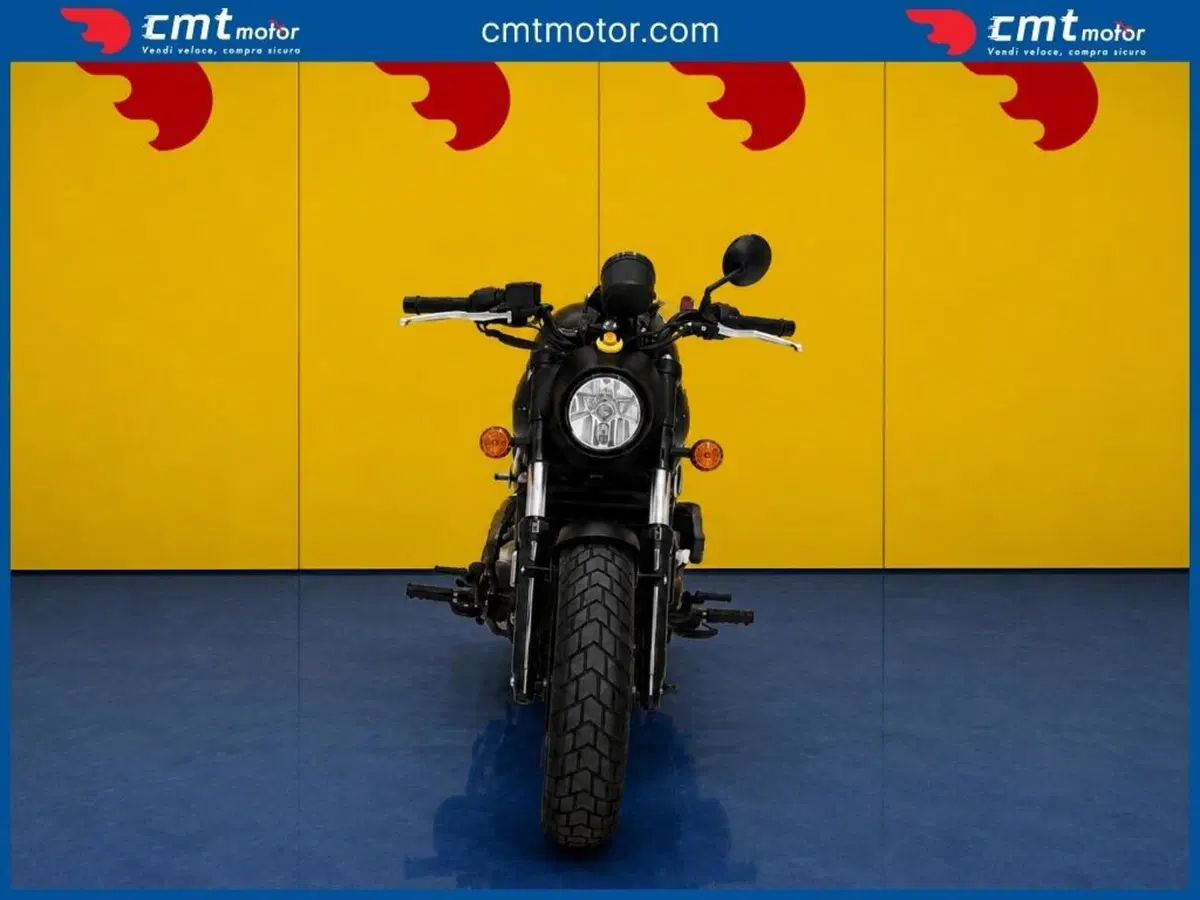 Indian Scout 1133 Bobber (2021 - 25) (2)