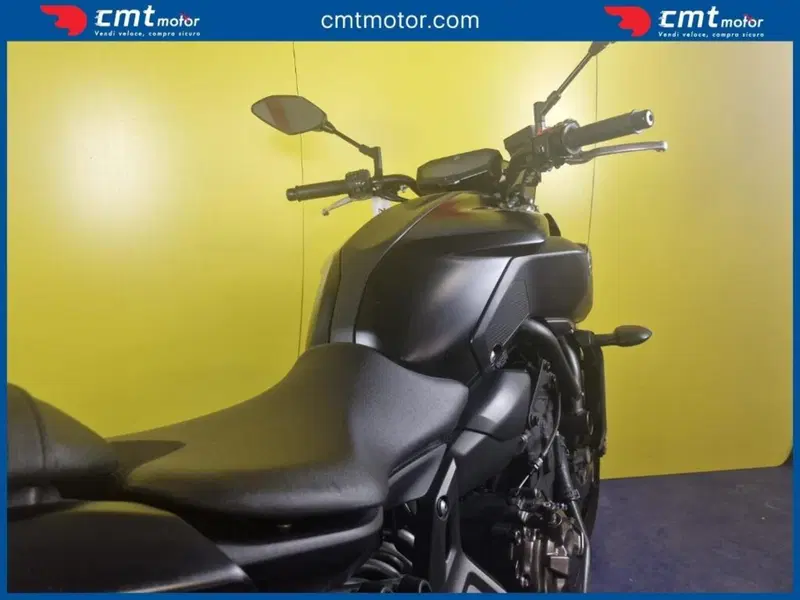 Yamaha MT-07 (2018 - 20) (12)
