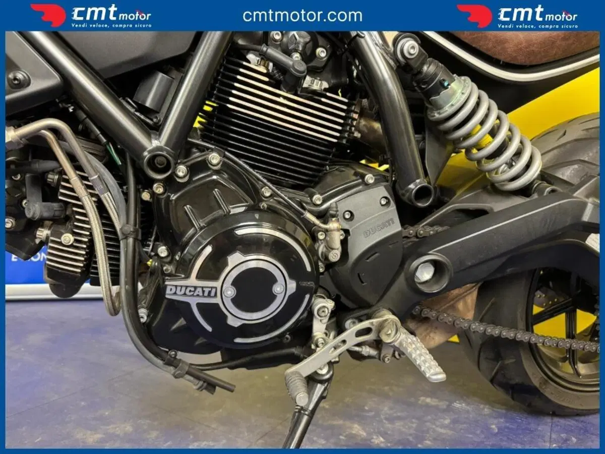 Ducati Scrambler 800 Icon Dark (2021 - 22) (7)