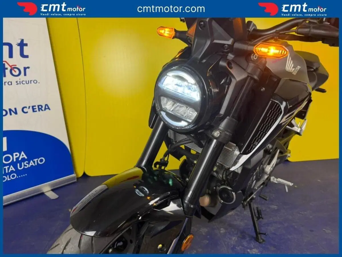 Honda CB 125 R (2021 - 23) (6)