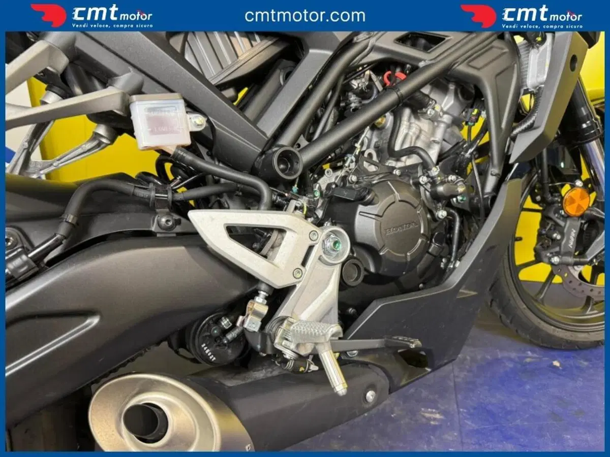 Honda CB 125 R (2021 - 23) (9)