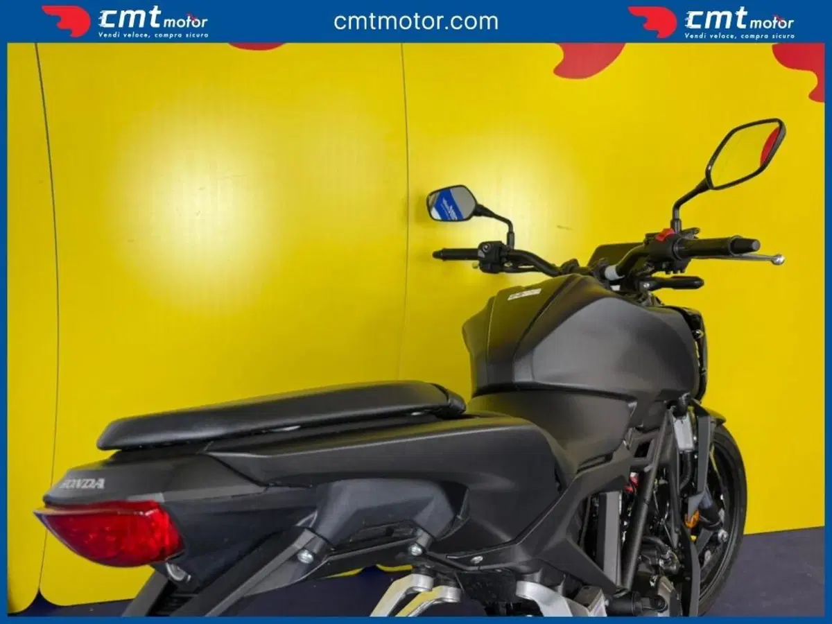 Honda CB 125 R (2021 - 23) (11)