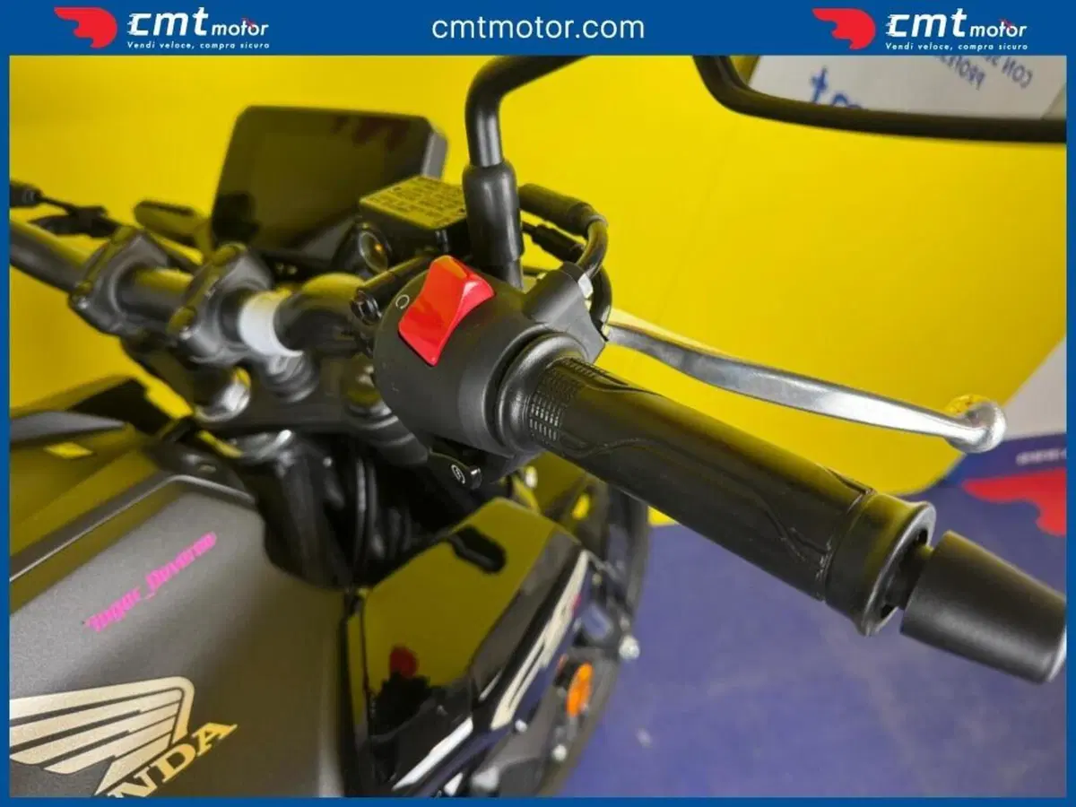 Honda CB 125 R (2021 - 23) (12)