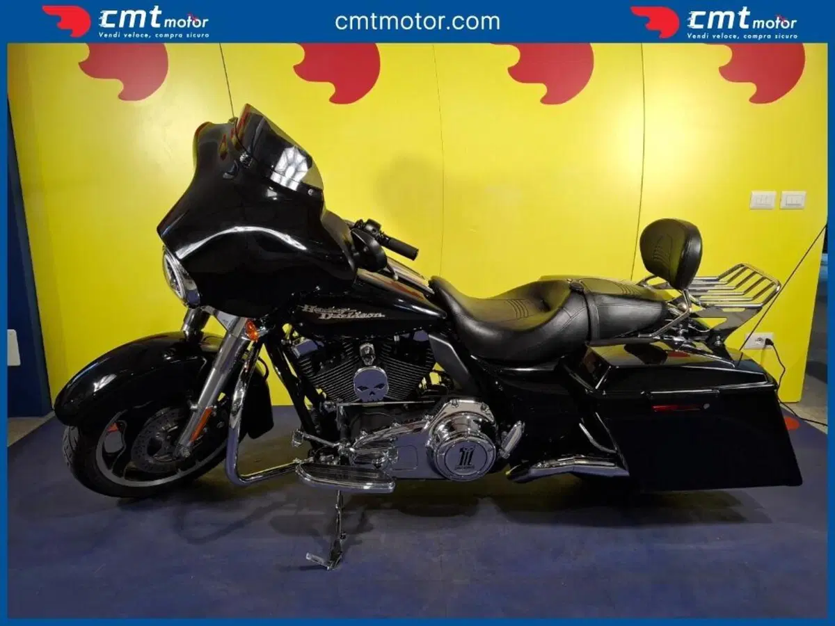 Harley-Davidson 1584 Street Glide (2008 - 10) - FLHX (7)