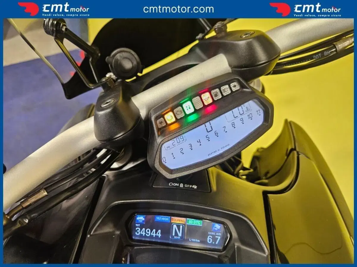 Ducati Diavel 1200 (2010 - 13) (9)