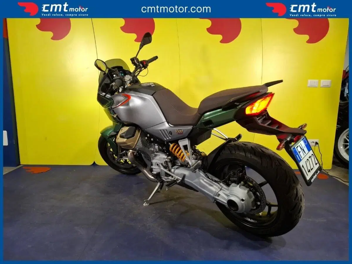 Moto Guzzi V100 Mandello S (2022 - 24) (12)