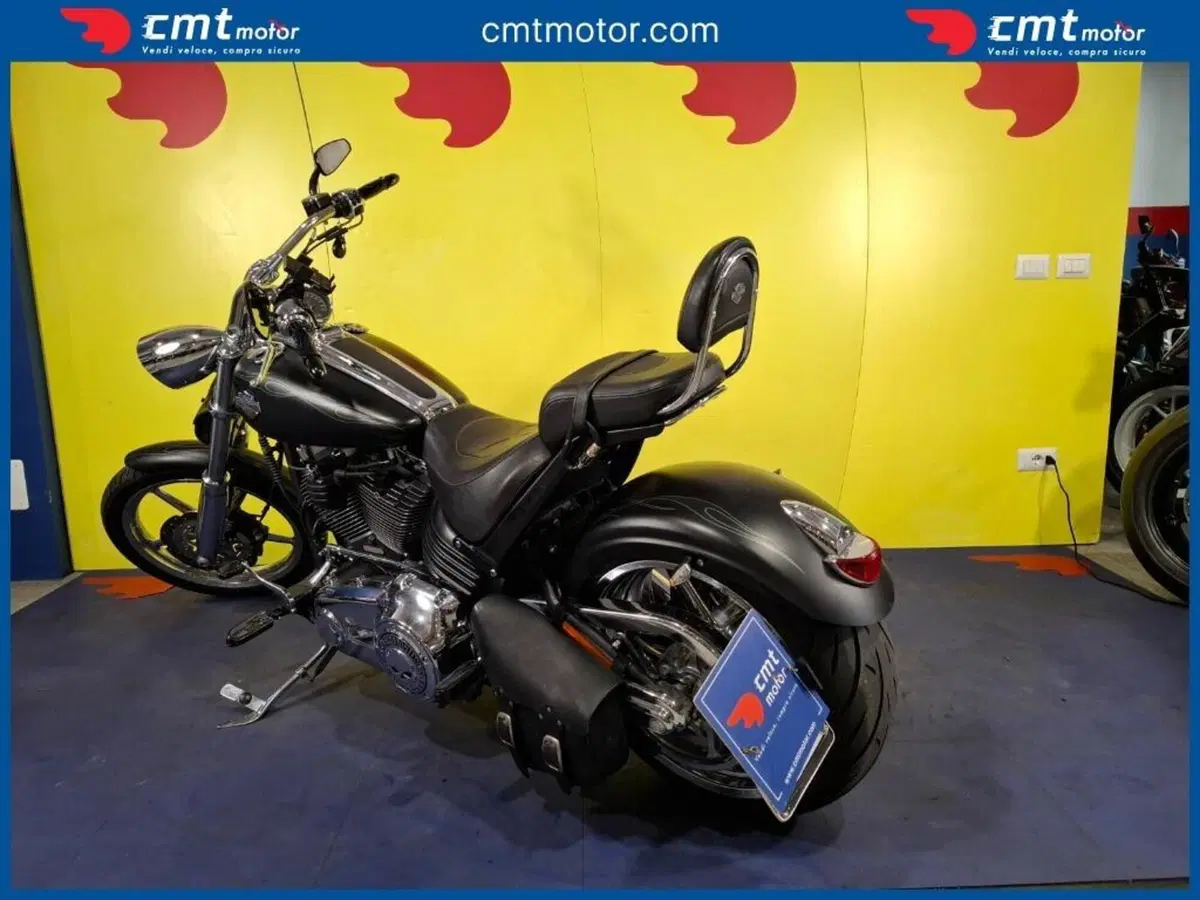 Harley-Davidson 1584 Rocker C (2009 - 11) - FXCWC (13)
