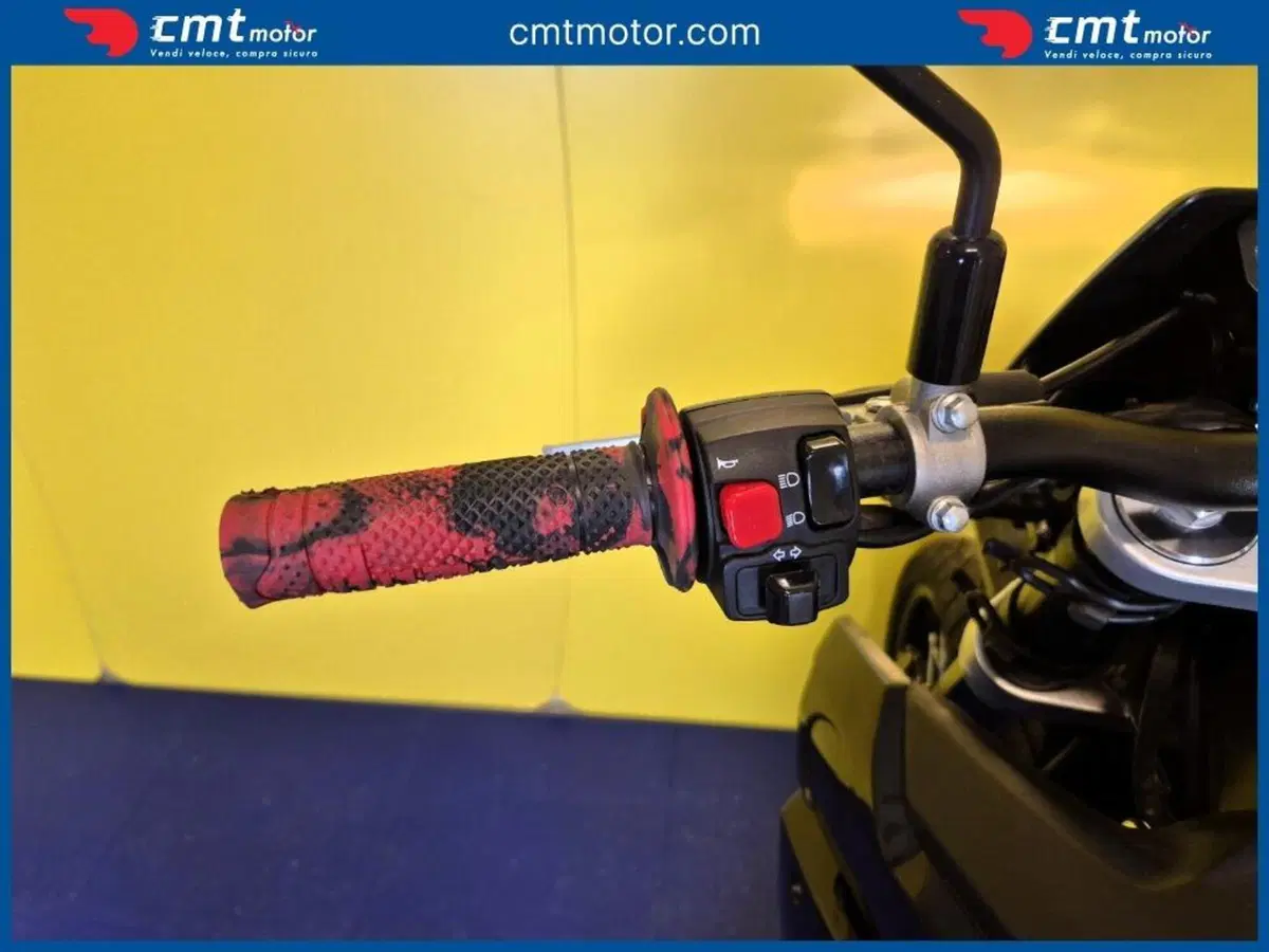 Kl KXE 125 Motard (2022 - 24) (11)