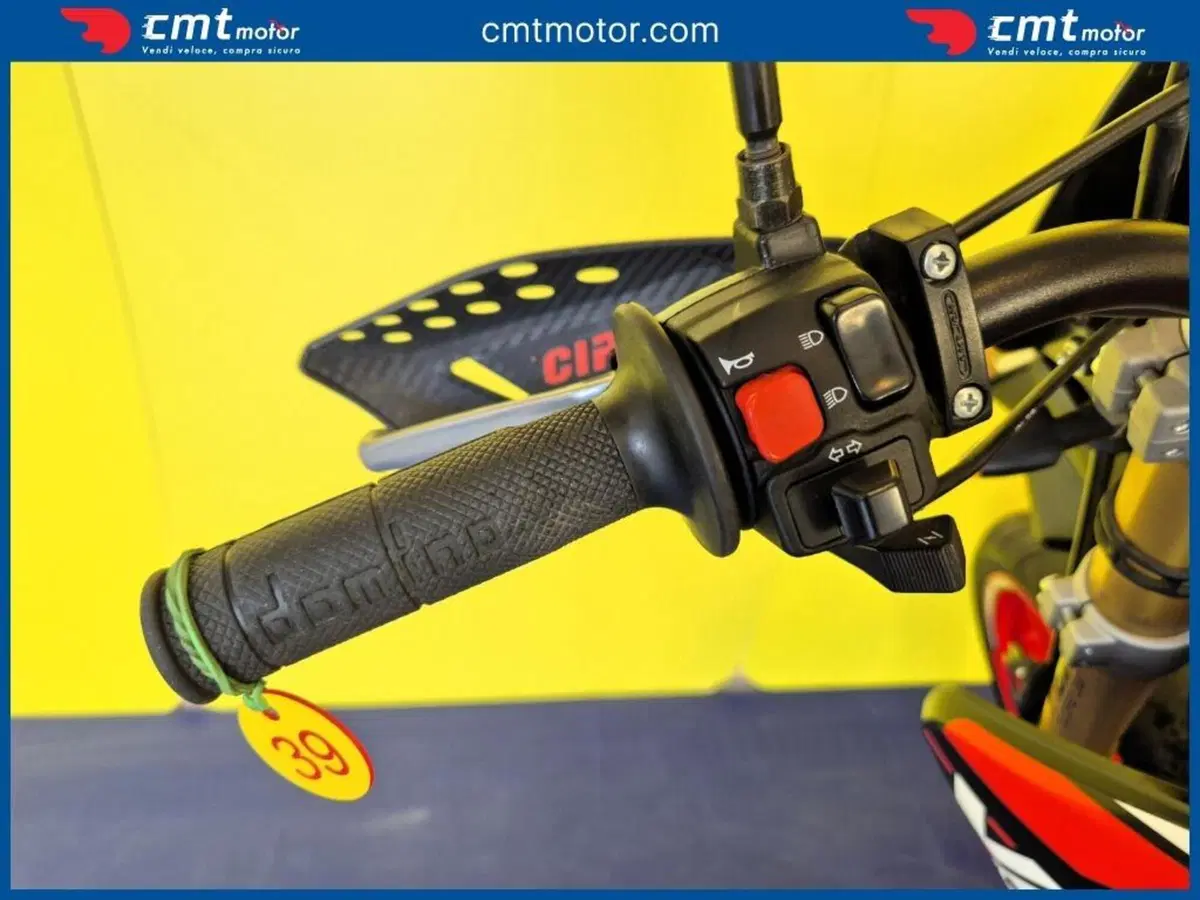 Valenti Racing SM 50 (2015 - 22) (11)