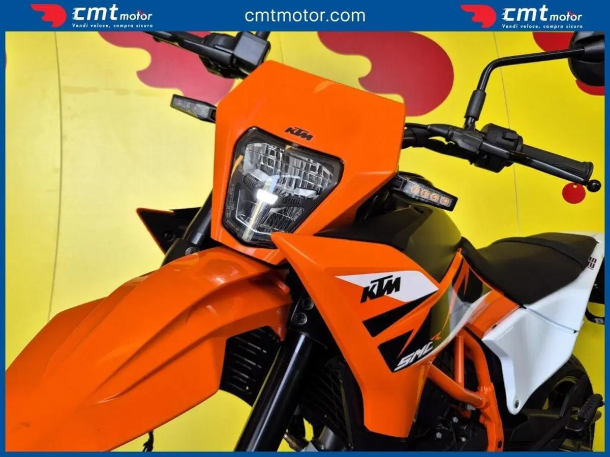 KTM 125 SMC R (2025 - 26) (7)