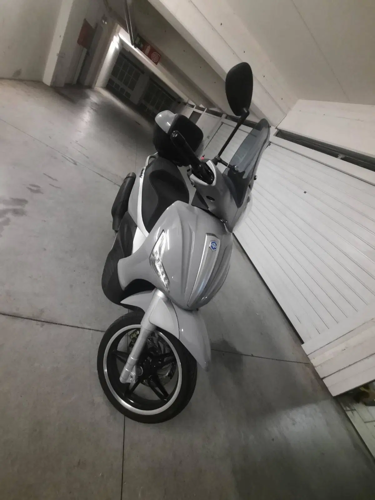 Piaggio Beverly 350 Tourer (2020)