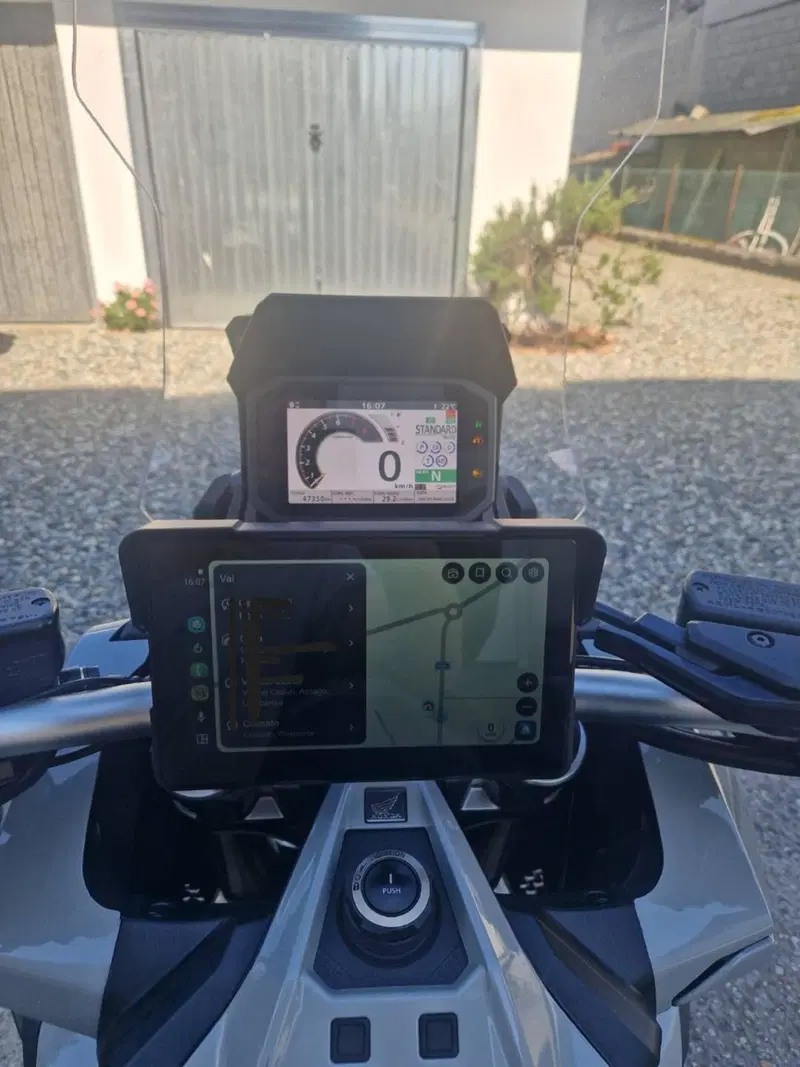 Honda X-ADV 750 DCT Travel (2021 - 24) (3)