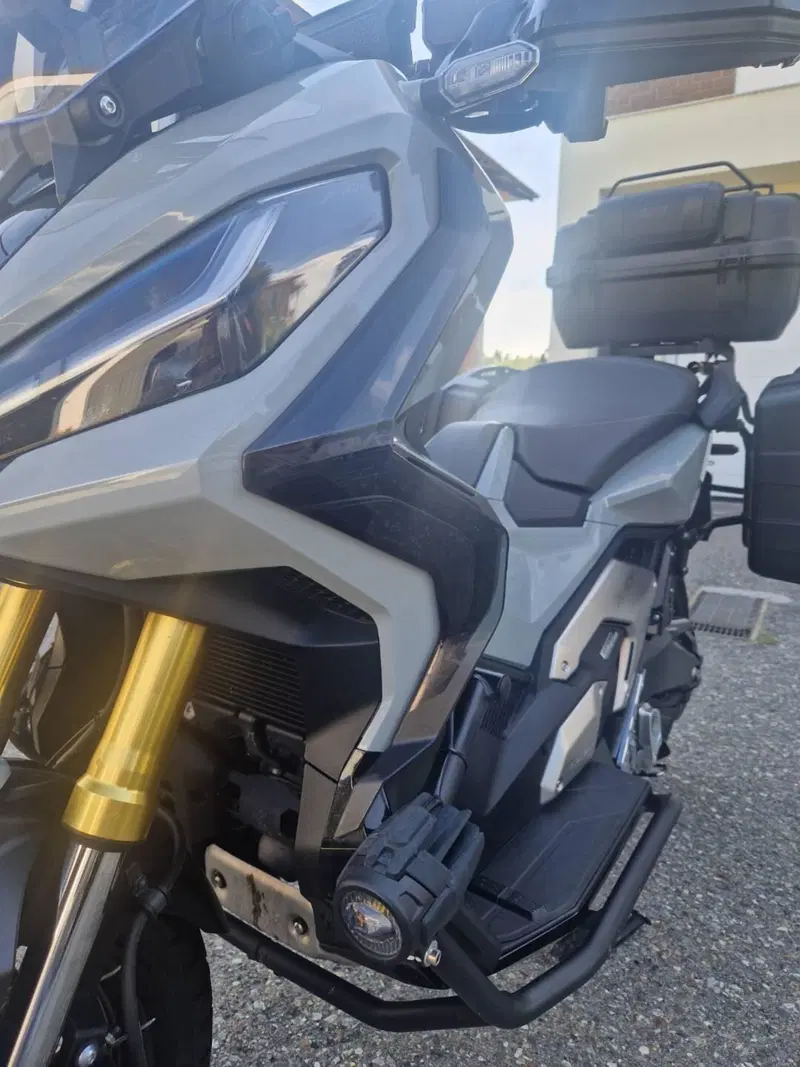 Honda X-ADV 750 DCT Travel (2021 - 24) (9)