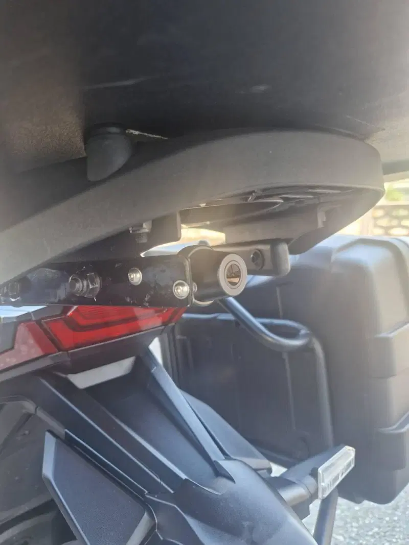 Honda X-ADV 750 DCT Travel (2021 - 24) (17)